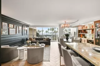 Photo #3: 230023026 Listing 