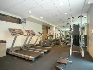 Photo #5: 230023067 Listing