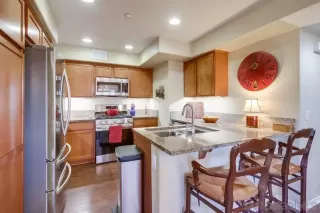 Photo #6: 230023070 Listing