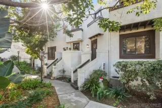 Photo #3: 230023088 Listing