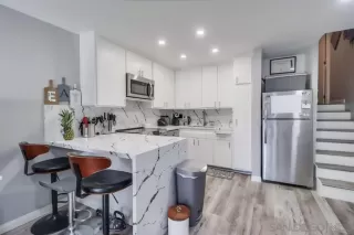 Photo #1: 230023116 Listing