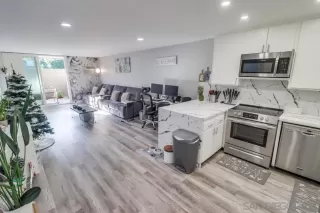 Photo #2: 230023116 Listing