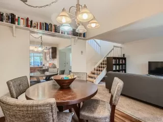 Photo #1: 230023118 Listing