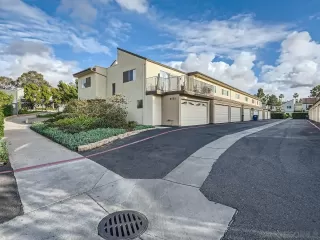 Photo #6: 230023118 Listing