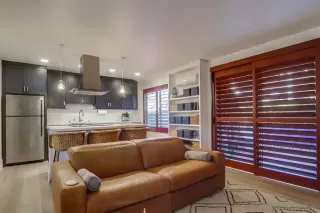 Photo #3: 230023130 Listing 