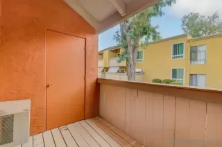 Photo #6: 230023136 Listing