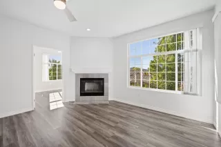 Photo #6: 230023205 Listing