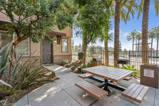 Photo #1: 230023214 Listing