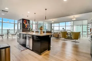 Photo #5: 230023220 Listing