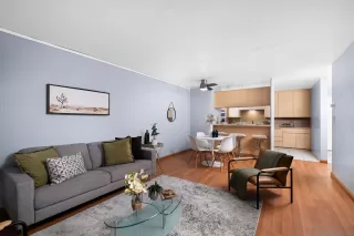 Photo #2: 230023221 Listing