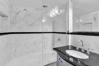 Photo #4: 230023234 Listing 