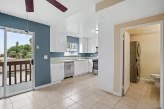 Photo #2: 230023244 Listing