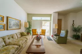 Photo #5: 230023260 Listing