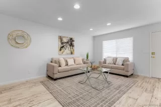 Photo #2: 230023288 Listing