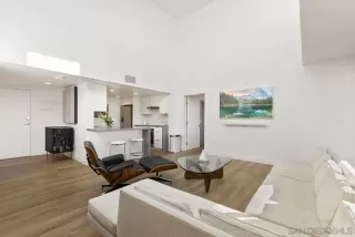 Photo #3: 230023300 Listing