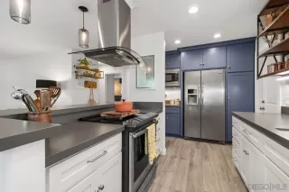 Photo #5: 230023330 Listing