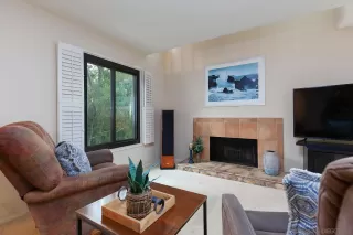 Photo #6: 230023335 Listing