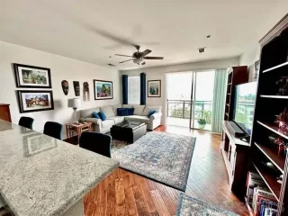 Photo #3: 230023364 Listing 