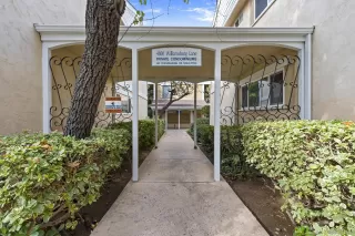 Photo #2: 230023383 Listing