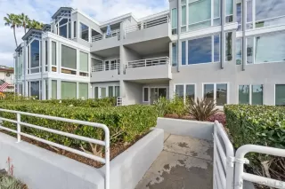 Photo #4: 230023397 Listing