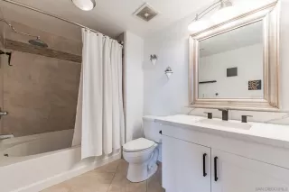 Photo #5: 230023449 Listing 