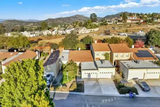 Photo #1: 230023521 Listing 