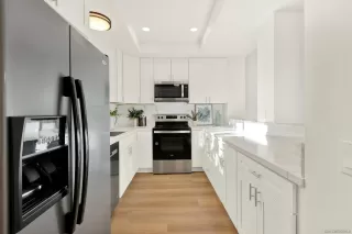 Photo #6: 230023521 Listing 