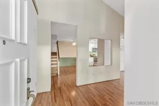 Photo #3: 230023525 Listing