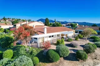 Photo #1: 230023552 Listing