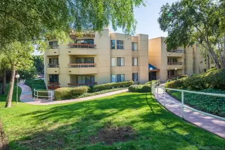 Photo #4: 230023633 Listing