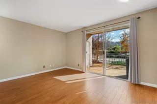 Photo #4: 230023719 Listing