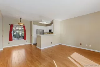 Photo #6: 230023719 Listing