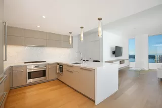 Photo #4: 230023798 Listing