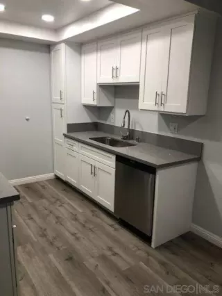 Photo #4: 230023808 Listing 