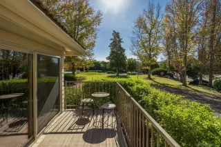 Photo #1: 230023818 Listing 