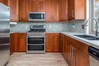 Photo #4: 230023818 Listing 