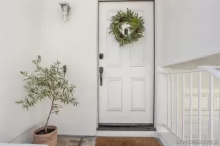 Photo #1: 230023824 Listing 