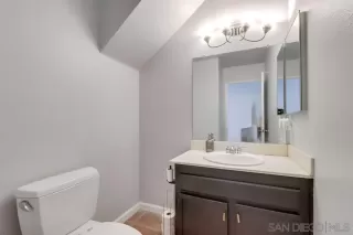 Photo #6: 230023840 Listing