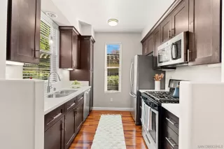 Photo #6: 230023866 Listing