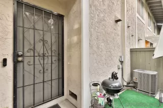 Photo #4: 230023887 Listing