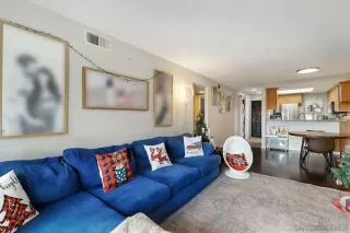 Photo #2: 230023933 Listing