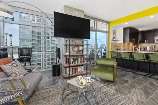 Photo #3: 230023939 Listing