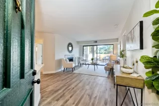 Photo #4: 230023975 Listing 