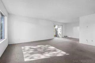 Photo #4: 230023989 Listing