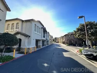 Photo #3: 230024056 Listing