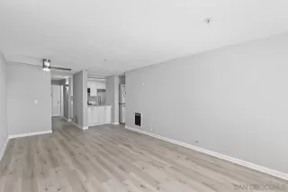 Photo #6: 230024075 Listing