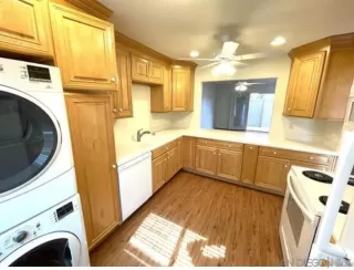 Photo #5: 230024148 Listing 