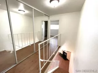 Photo #6: 230024148 Listing 