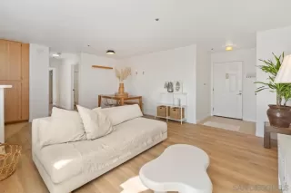 Photo #3: 230024159 Listing 