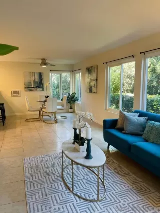 Photo #2: 230024167 Listing 